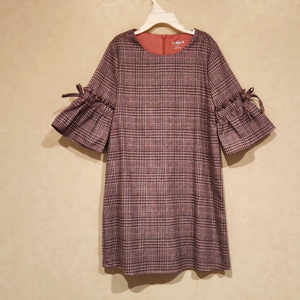 Cute! Kidpik brand dress. Pink and Black. Size 8.